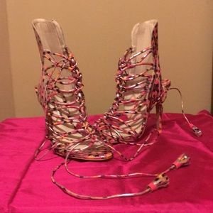 Lace up confetti heel